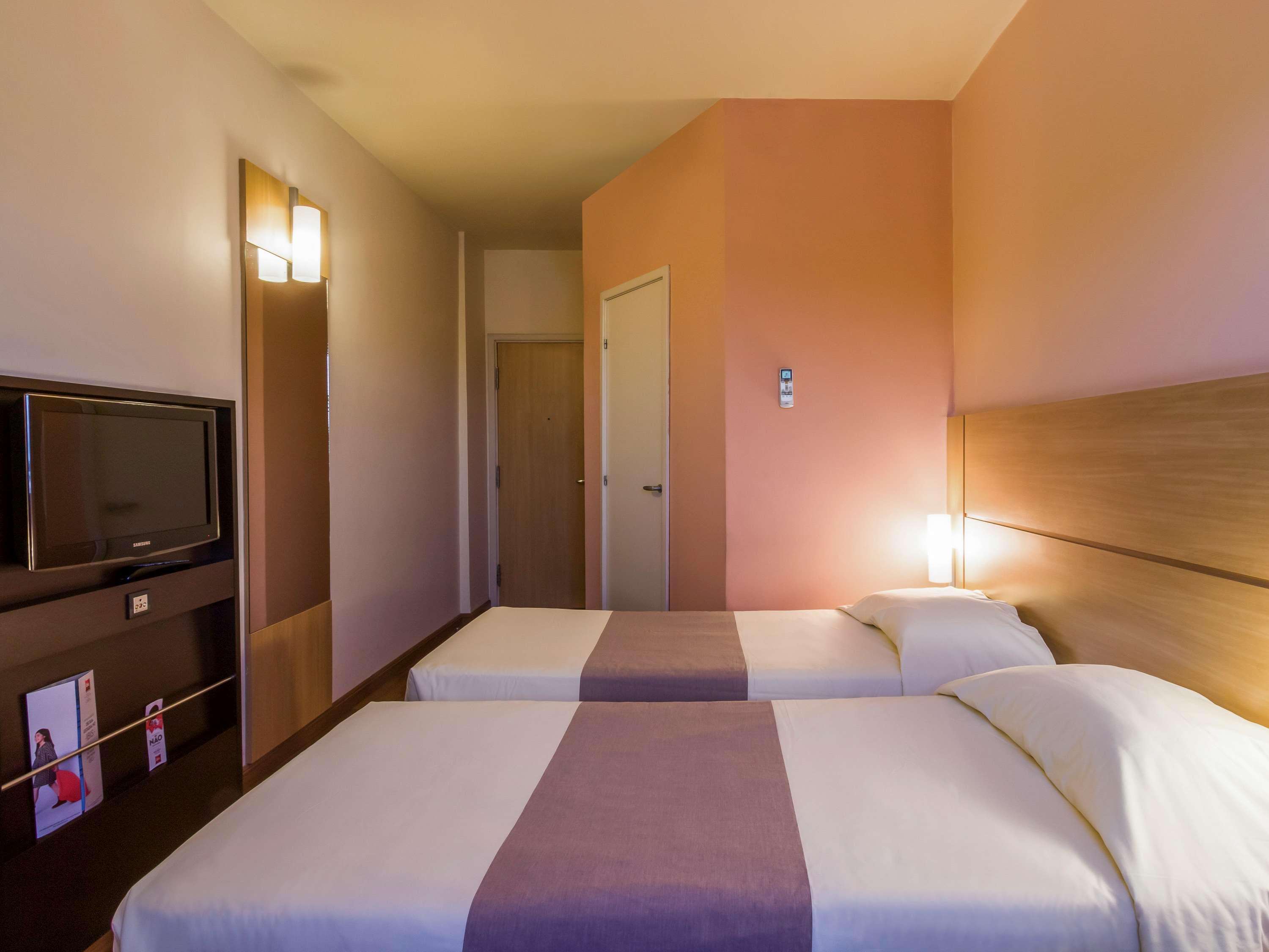 Ibis Jaboticabal Hotel Bagian luar foto